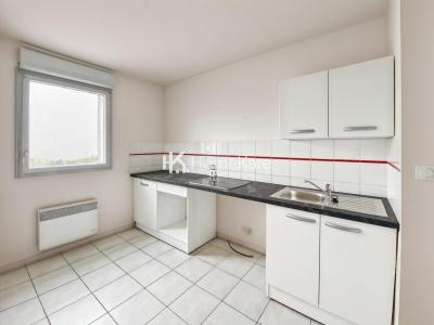 For sale Toulouse 3 rooms 66 m2 Haute garonne (31200) photo 3