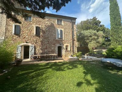 For sale Saint-maximin-la-sainte-baume 9 rooms 173 m2 Var (83470) photo 1