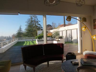 For sale Fontenay-le-comte 9 rooms 265 m2 Vendee (85200) photo 2