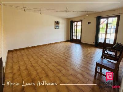 For sale Pierre-de-bresse 4 rooms 88 m2 Saone et loire (71270) photo 2