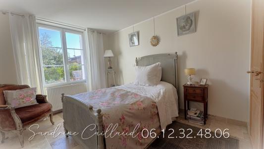Acheter Maison Houdan 365700 euros