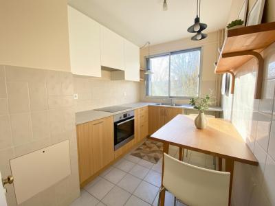 For sale Sevres 4 rooms 78 m2 Hauts de Seine (92310) photo 2