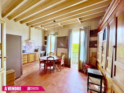 For sale Bordeaux 5 rooms 135 m2 Gironde (33300) photo 2