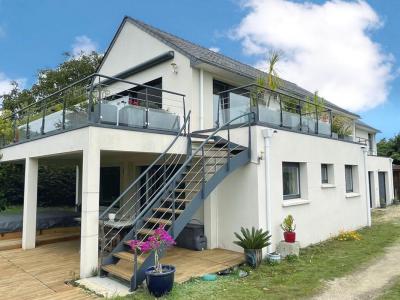 For sale Vannes 8 rooms 172 m2 Morbihan (56000) photo 1