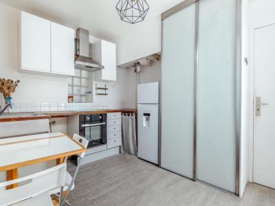 For sale Paris-18eme-arrondissement 2 rooms 32 m2 Paris (75018) photo 2
