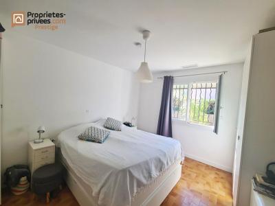For sale Six-fours-les-plages 5 rooms 120 m2 Var (83140) photo 4