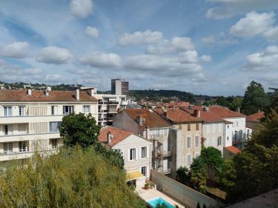 For sale Agen 3 rooms 86 m2 Lot et garonne (47000) photo 3