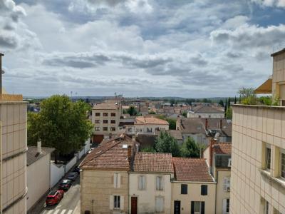For sale Agen 3 rooms 86 m2 Lot et garonne (47000) photo 4