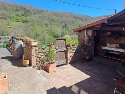 For sale Laval-roqueceziere 3 rooms 88 m2 Aveyron (12380) photo 1