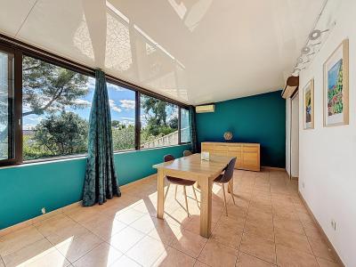 For sale Valette-du-var 6 rooms 180 m2 Var (83160) photo 1