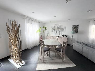 For sale CENTRE VILLE RIVE GAUCHE 4 rooms 120 m2 Gard (30240) photo 4