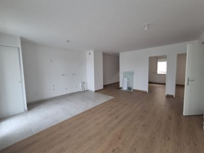 For sale 4 rooms 68 m2 Seine saint denis (93110) photo 2