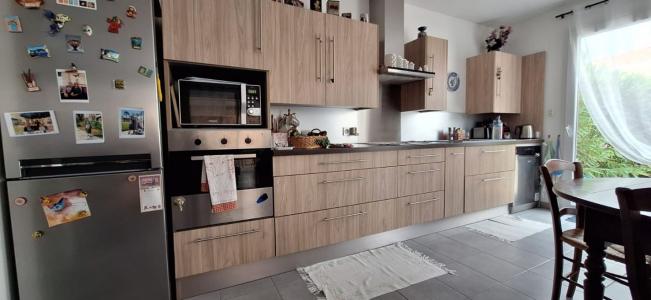 For sale 3 rooms 78 m2 Herault (34450) photo 3