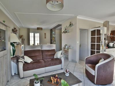 For sale 15 MIN CHOLET OUEST 6 rooms 98 m2 Maine et loire (49450) photo 2