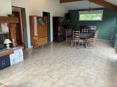 For sale 6 rooms 154 m2 Lot (46800) photo 3