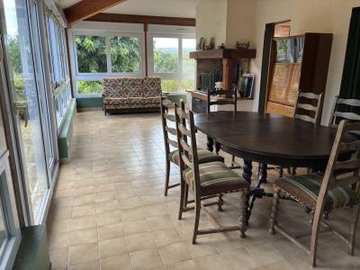 For sale 6 rooms 154 m2 Lot (46800) photo 4