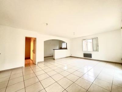 For sale 4 rooms 85 m2 Gard (30000) photo 1
