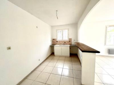 For sale 4 rooms 85 m2 Gard (30000) photo 3