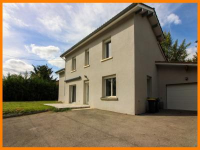 For sale 5 rooms 200 m2 Ain (01120) photo 0