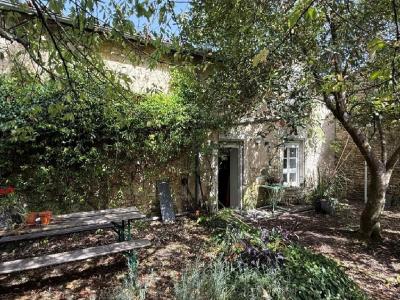 For sale 4 rooms 99 m2 Charente (16700) photo 0