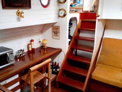 For sale 3 rooms 45 m2 Paris (75011) photo 3