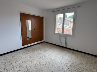 For sale CENTRE VILLAGE 3 rooms 77 m2 Gard (30210) photo 2