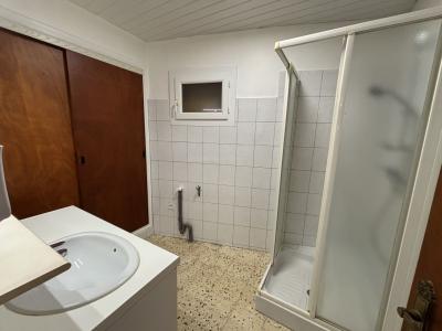For sale CENTRE VILLAGE 3 rooms 77 m2 Gard (30210) photo 3
