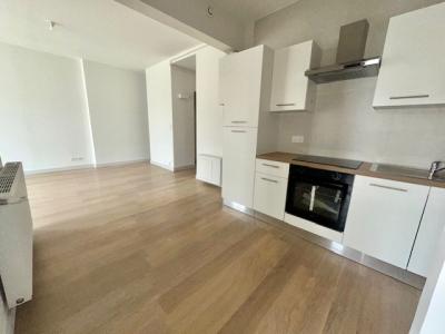 For rent Villeurbanne 3 rooms 57 m2 Rhone (69100) photo 1