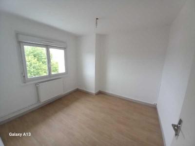 For sale Audincourt 4 rooms 66 m2 Doubs (25400) photo 2