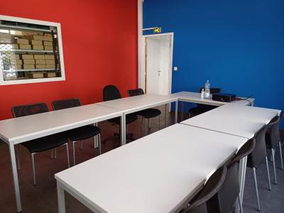 Louer Commerce 750 m2 Sainte-clotilde