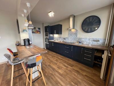 For sale Villars 3 rooms 74 m2 Loire (42390) photo 2