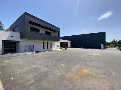 For rent Civens 6 rooms 585 m2 Loire (42110) photo 0