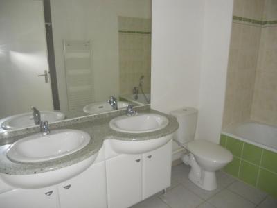 For rent Toulouse 4 rooms 78 m2 Haute garonne (31000) photo 2