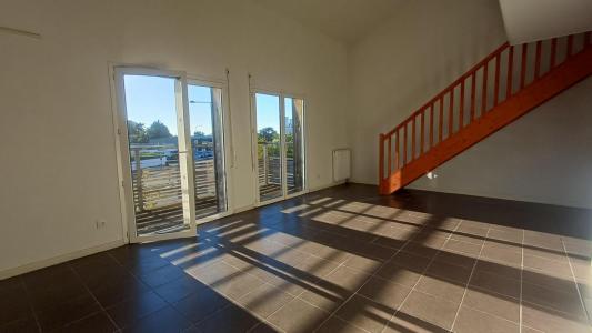 For sale Haillan 3 rooms 65 m2 Gironde (33185) photo 0