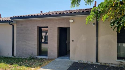 Louer Appartement Saint-jean 676 euros