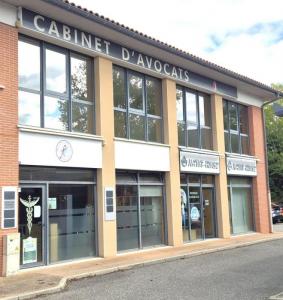 Louer Local commercial Beauzelle 17640 euros
