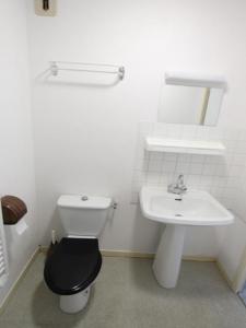 For rent Nantes 1 room 17 m2 Loire atlantique (44000) photo 3