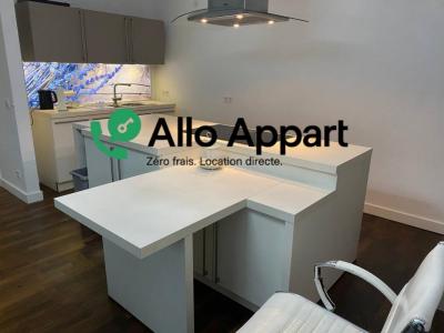 For rent Paris-18eme-arrondissement 2 rooms 46 m2 Paris (75018) photo 2