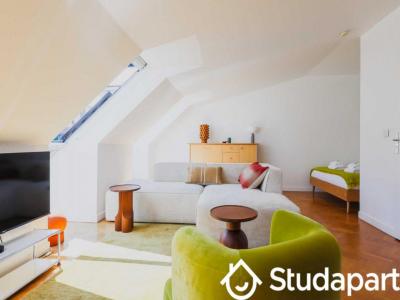 For rent Paris-2eme-arrondissement 1 room 42 m2 Paris (75002) photo 2