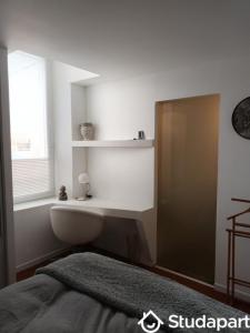 For rent Marseille-9eme-arrondissement 1 room 25 m2 Bouches du Rhone (13009) photo 2