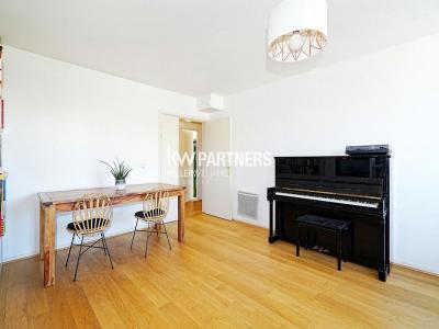 Acheter Appartement 84 m2 Saint-ouen