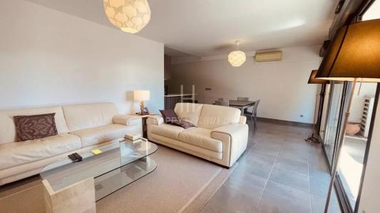Acheter Appartement 76 m2 Arles