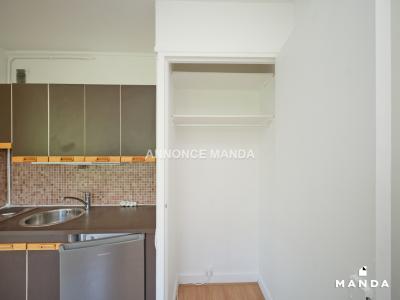 For rent Paris-20eme-arrondissement 1 room 26 m2 Paris (75020) photo 2