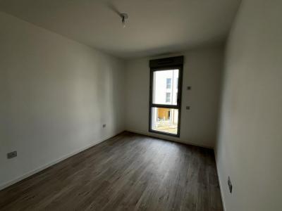 Louer Appartement 40 m2 Avrille