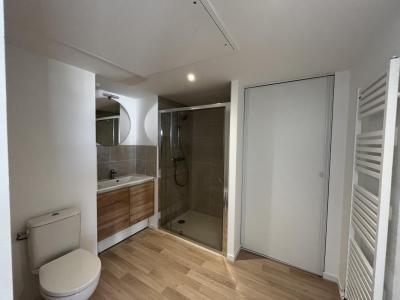 Louer Appartement Avrille 657 euros