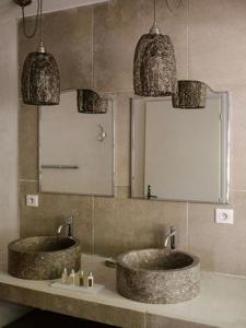 For sale Venasque 6 rooms 240 m2 Vaucluse (84210) photo 0