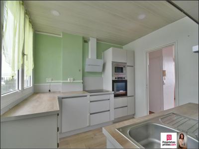 For sale Mourenx 5 rooms 89 m2 Pyrenees atlantiques (64150) photo 1