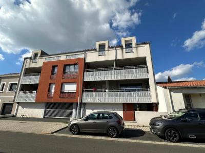 For rent Sables-d'olonne 3 rooms 75 m2 Vendee (85100) photo 0
