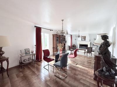 For sale Gargas 8 rooms 204 m2 Vaucluse (84400) photo 2