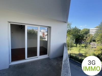 For sale Pau 3 rooms 59 m2 Pyrenees atlantiques (64000) photo 3